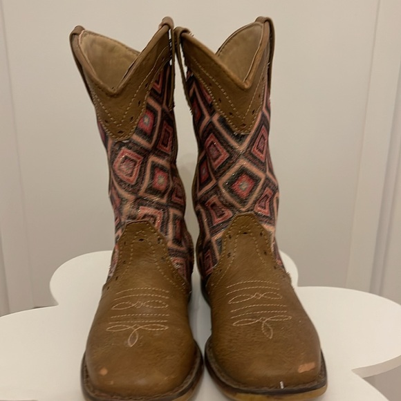 ROPER Boots. Girl’s Boots. Cowboy Boots. Cool! New already worn off. Size 9. - Picture 2 of 9